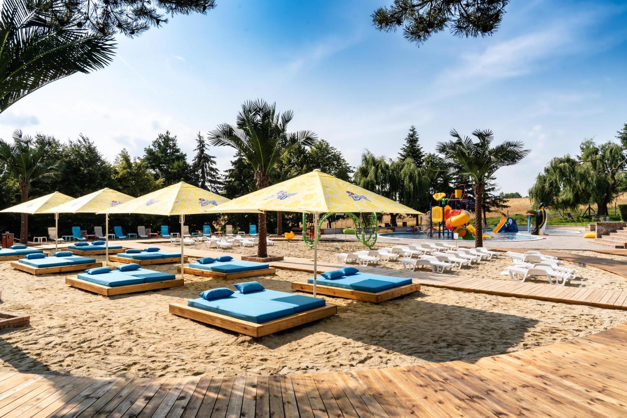 Chaty - Resort Aqua Maria Velaty Eksteriør bilde